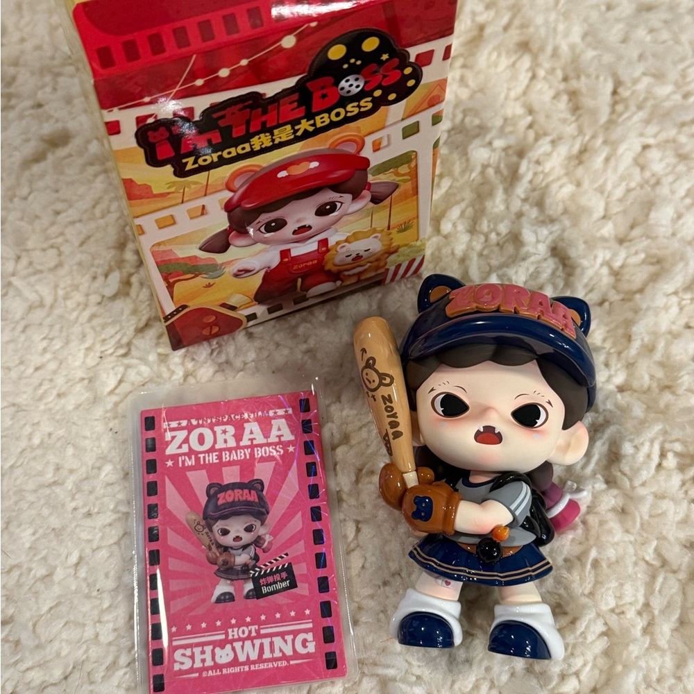 Zoraa I'm the Baby Boss blind box figurine - Bomber